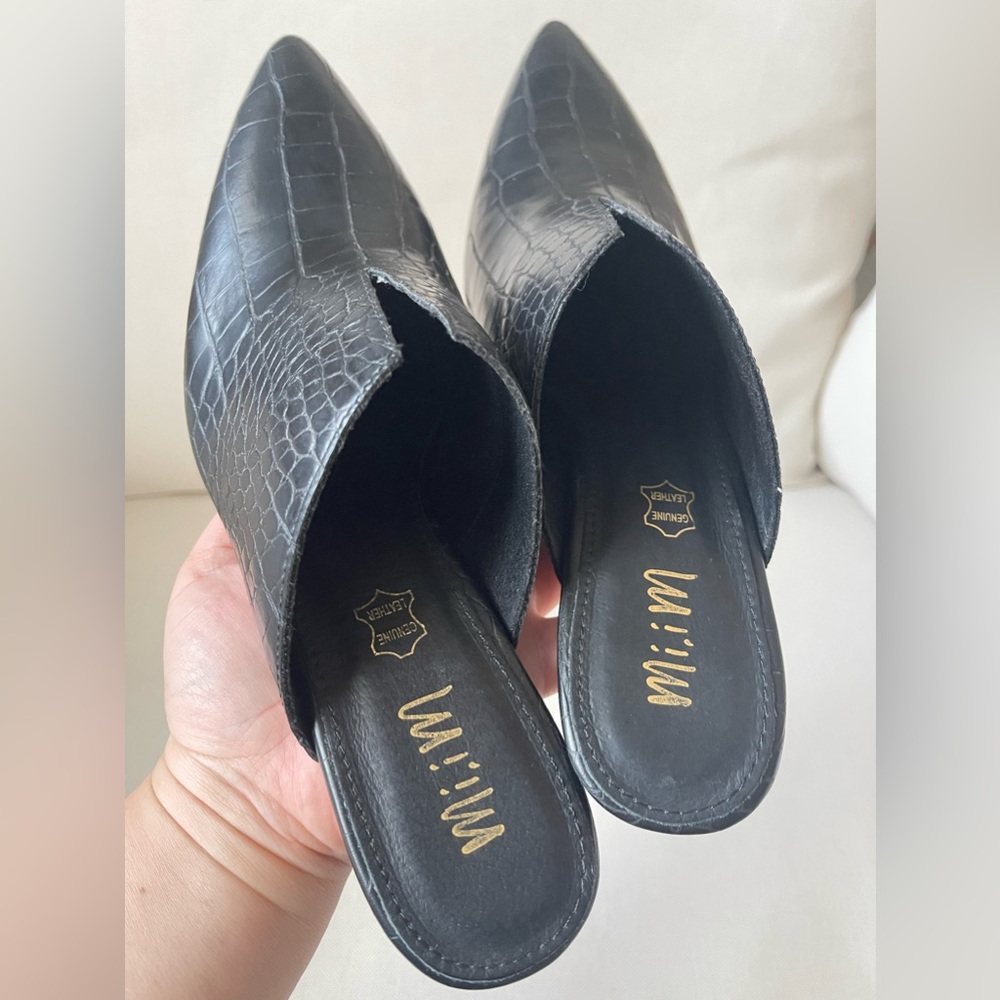 NWB- Miracle Mile Genuine Leather Black Croc Mules - Picture 3 of 10